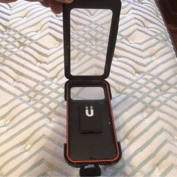 Peacham Motorcycle/Bicycle Phone Holder - Picture 5 of 8